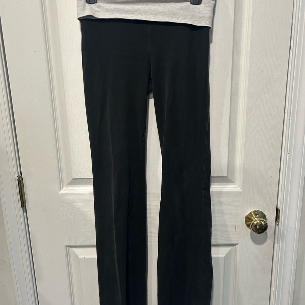 Victoria Secret PINK Yoga Size Small Sequin